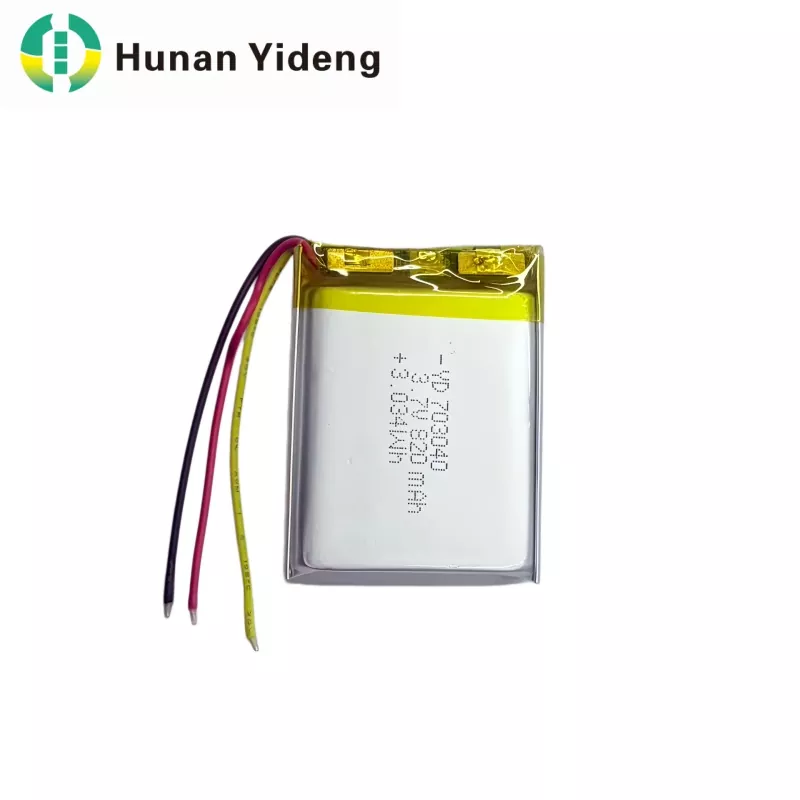 703040 3,7 V 820 mAh apró prizmatikus akkumulátor